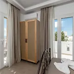 Penelope C Tatil Evi Vívlos